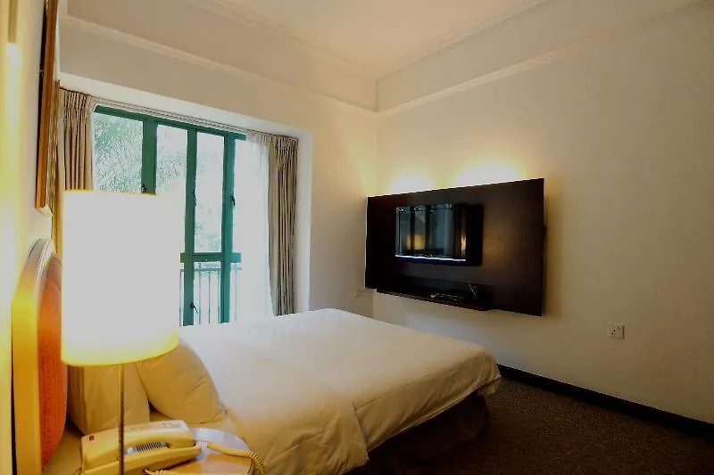 Orange Grove Service Apartment By St Residences Singapore